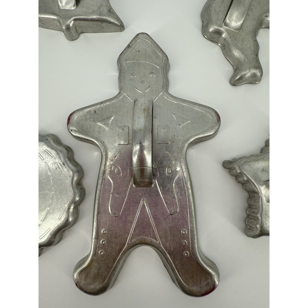 Vintage Mirro Witch Turkey Santa Cookie Cutter Lot Holiday Assortment 8 pieces - Picture 15 of 17